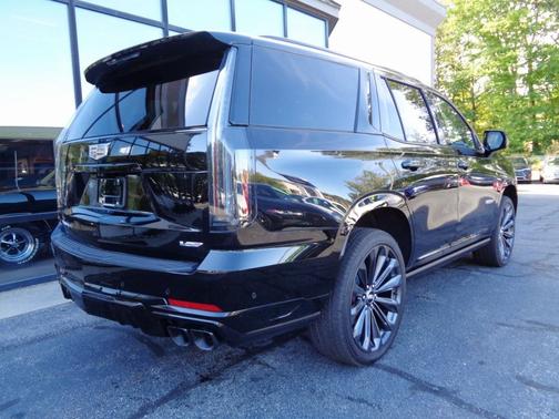 2025 Cadillac Escalade V-Series