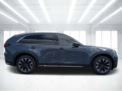 2026 Mazda CX-90 PHEV Premium Plus
