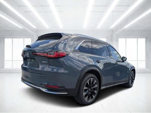 2026 Mazda CX-90 PHEV Premium Plus