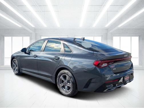 2023 Kia K5 LXS