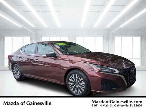 Garnet Pearl 2024 Nissan Altima 2.5 SV