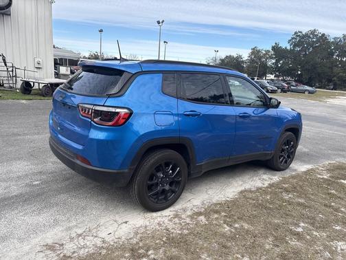 2025 Jeep Compass Latitude