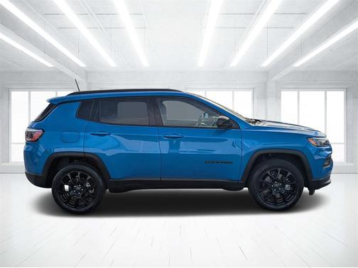 2025 Jeep Compass Latitude