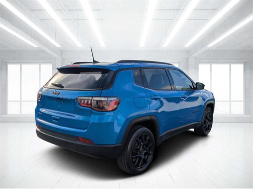 2025 Jeep Compass Latitude