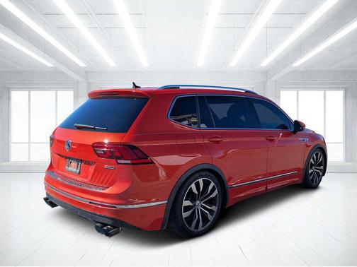 2019 Volkswagen Tiguan 2.0T SEL R-Line 4MOTION