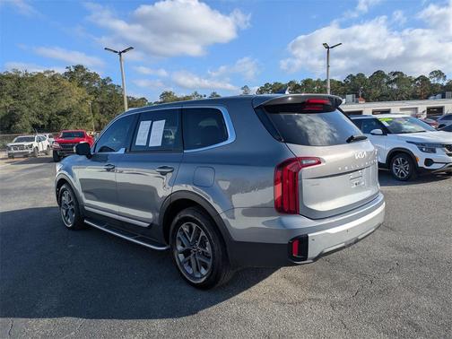 2024 Kia Telluride LX