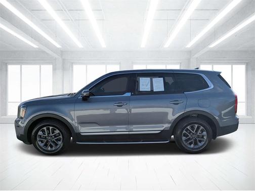 2024 Kia Telluride LX