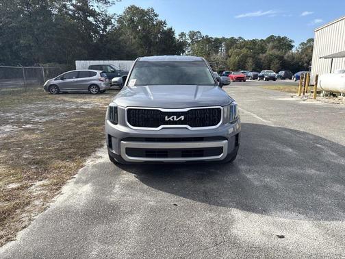 2024 Kia Telluride LX