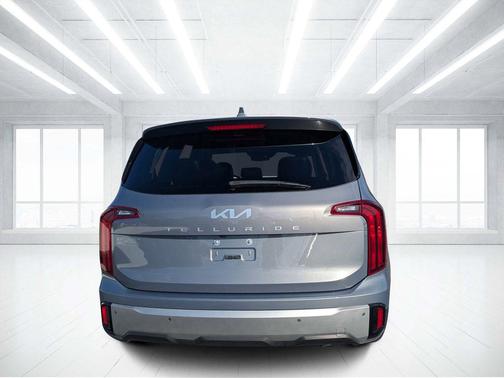 2024 Kia Telluride LX