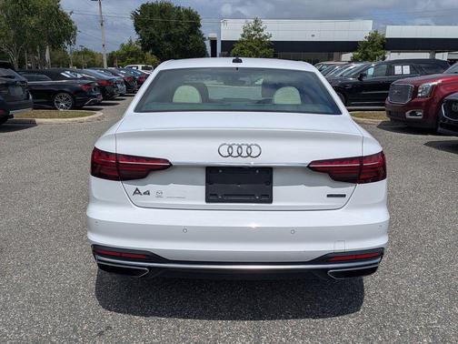 2024 Audi A4 45 S line Premium Plus