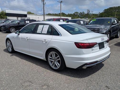 2024 Audi A4 45 S line Premium Plus