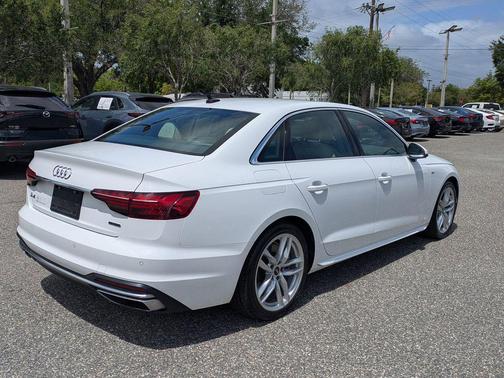 2024 Audi A4 45 S line Premium Plus