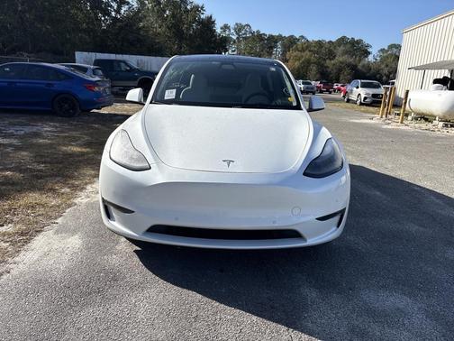 2022 Tesla Model Y Performance Dual Motor All-Wheel Drive