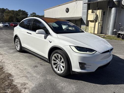 2019 Tesla Model X Long Range