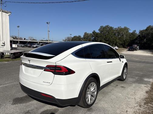 2019 Tesla Model X Long Range