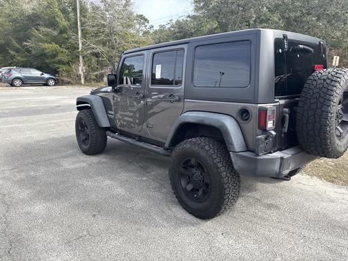 2017 Jeep Wrangler Unlimited Sahara