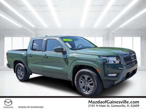 2025 Nissan Frontier SV