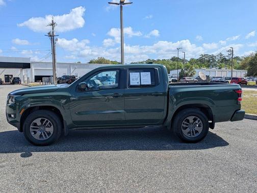 Green Metallic 2025 Nissan Frontier SV