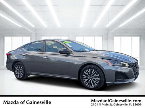 Gun Metallic 2025 Nissan Altima 2.5 SV