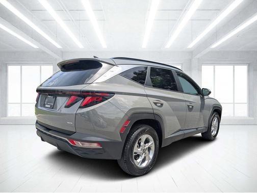 Gray 2024 Hyundai TUCSON SEL