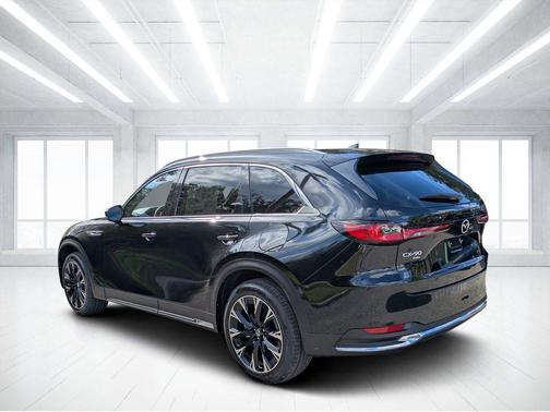 2026 Mazda CX-90 PHEV Premium Plus