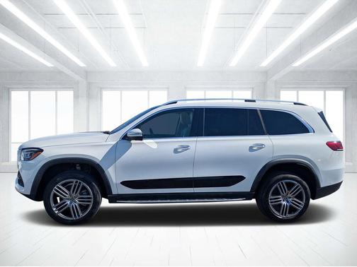 2021 Mercedes-Benz GLS 450 4MATIC