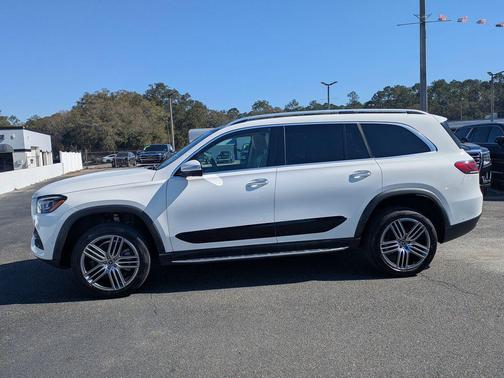 2021 Mercedes-Benz GLS 450 4MATIC