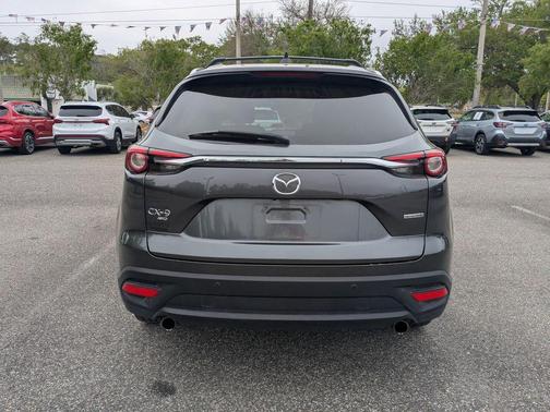 Machine Gray Metallic 2022 Mazda CX-9 Touring