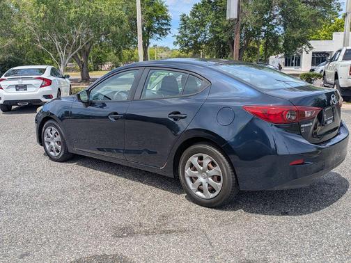 2015 Mazda Mazda3 i Sport