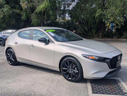 Quartz Metallic 2024 Mazda Mazda3 2.5 S Select Sport