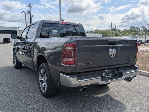Granite Crystal Metallic Clearcoat 2024 RAM 1500 Laramie