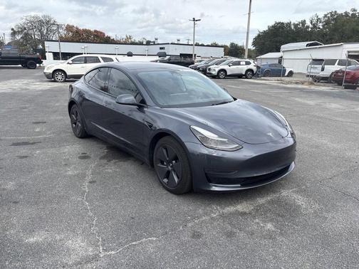 2023 Tesla Model 3 Standard Range