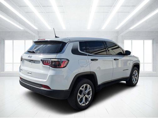 2025 Jeep Compass Sport