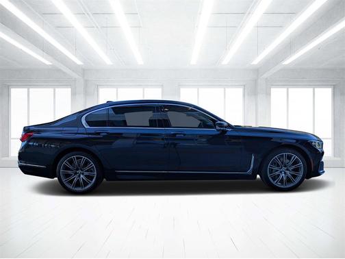 2020 BMW 750 i xDrive