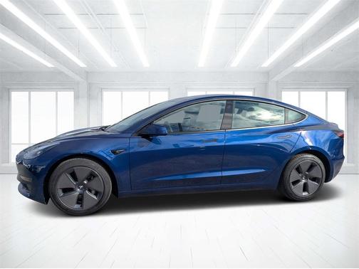 2023 Tesla Model 3 Standard Range