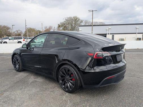 2024 Tesla Model Y Performance Dual Motor All-Wheel Drive