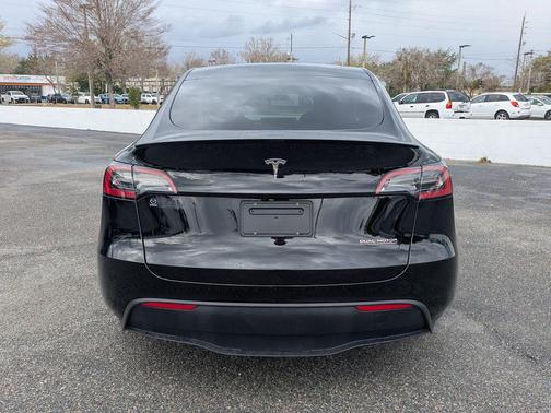 2024 Tesla Model Y Performance Dual Motor All-Wheel Drive