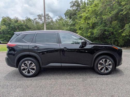 Super Black 2023 Nissan Rogue SV