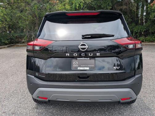 Super Black 2023 Nissan Rogue SV
