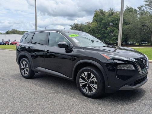 Super Black 2023 Nissan Rogue SV