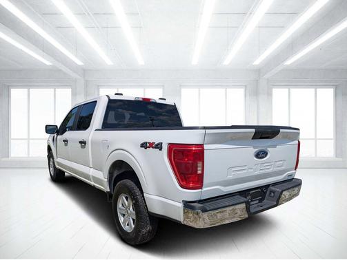 Oxford White 2023 Ford F-150 XLT