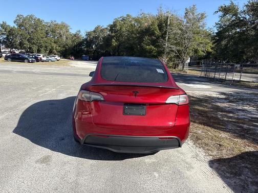 2024 Tesla Model Y Long Range Dual Motor All-Wheel Drive