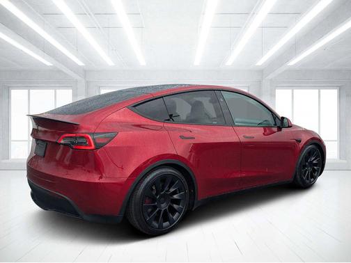 2024 Tesla Model Y Long Range Dual Motor All-Wheel Drive