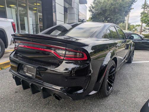 Pitch Black Clearcoat 2022 Dodge Charger SRT Hellcat