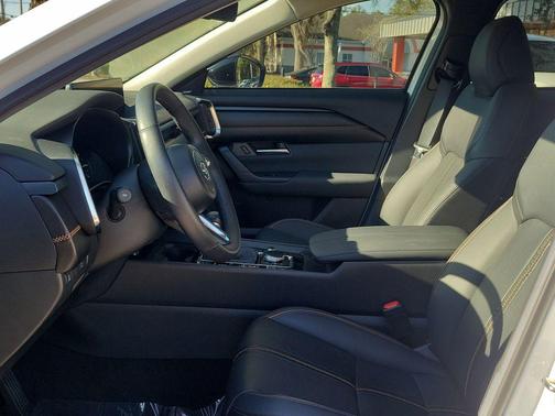 Pearl 2025 Mazda CX-50 2.5 S Premium Plus Package