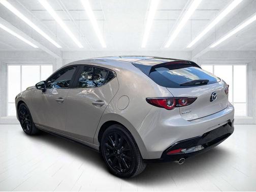 Platinum 2026 Mazda Mazda3 2.5 S Select Sport