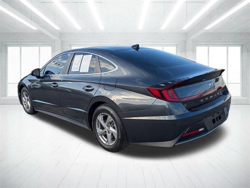 2021 Hyundai SONATA SE