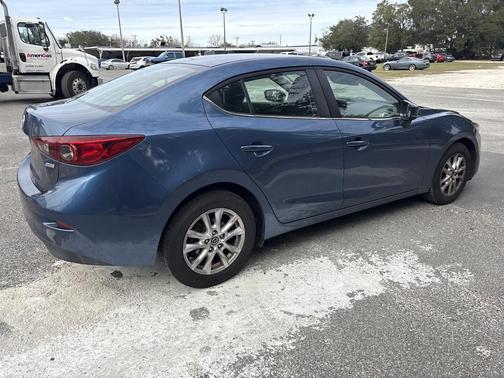 2017 Mazda Mazda3 Sport