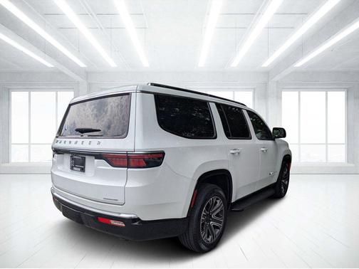 Bright White Clearcoat 2024 Jeep Wagoneer Series II 4x4
