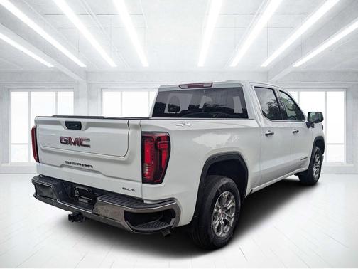 Summit White 2025 GMC Sierra 1500 SLT